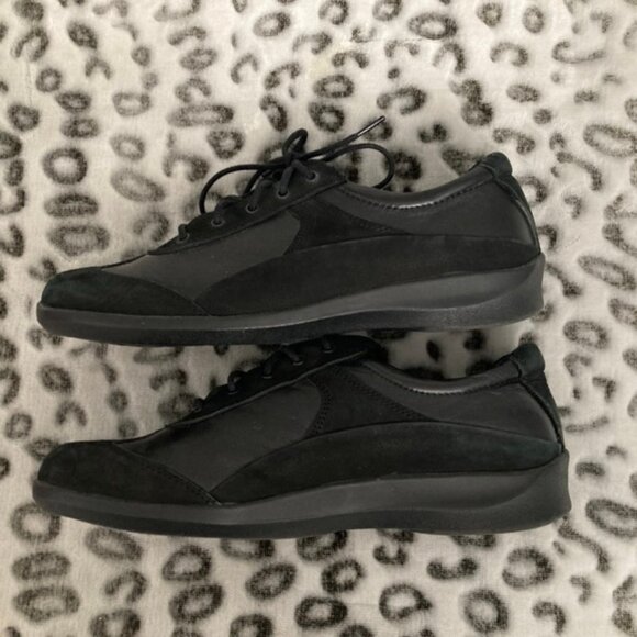 Leather Oxfords - Picture 4 of 7